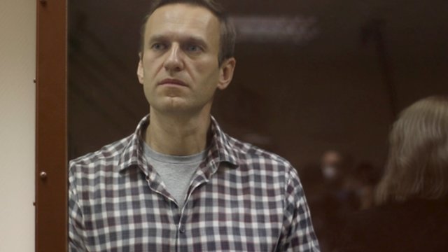 Rusijos opozicijos lyderiui A. Navalnui – nauji kaltinimai: pripažino kaltu dėl tariamo lėšų grobstymo