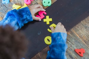 Pedagogės patarimai, kaip nuo pat mažens padėti vaikui pamilti matematiką