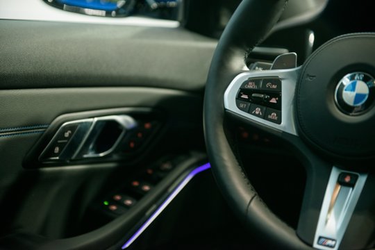 Zarasuose iš moters pavogtas BMW automobilis: įtariamieji įkliuvo policijai