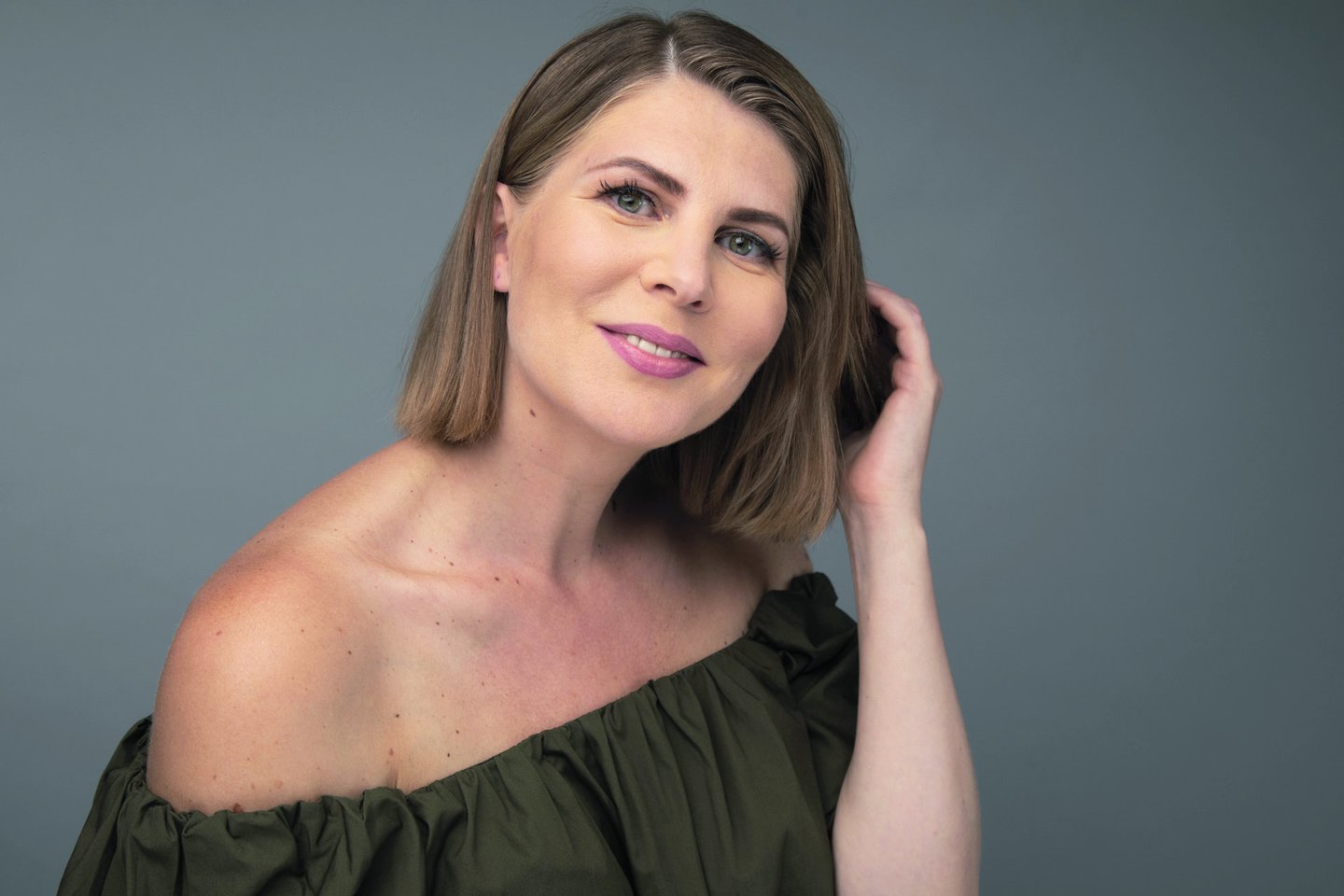 Aktorę L.Ponomarenko Lietuvos televizijos žiūrovai pažįsta iš serialo „Teisingumo agentai“, kuriame ji sukūrė ryžtingos ir drąsios privačios detektyvės Natalijos vaidmenį.<br>Nuotr. iš asmeninio albumo