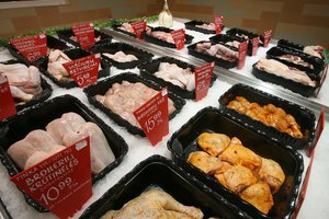 Lenkiškos paukštienos prekeiviams – nemalonumai dėl galimai nesumokėto pusės milijono PVM