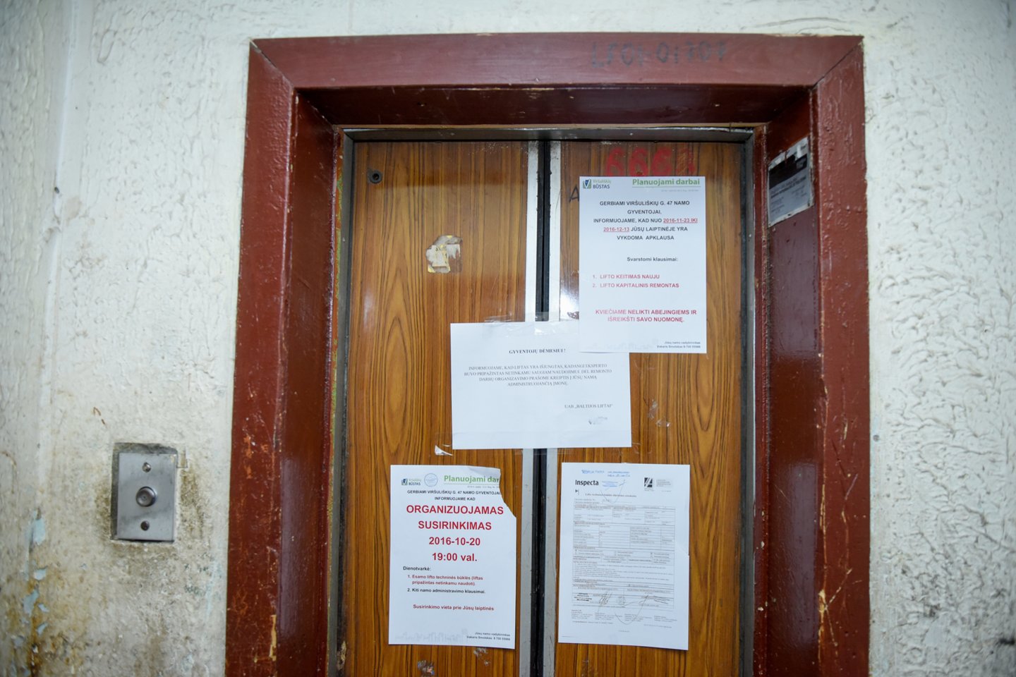 Šiemet dešimtys Vilniaus daugiabučių gali likti be veikiančių liftų.<br>D.Umbraso nuotr.