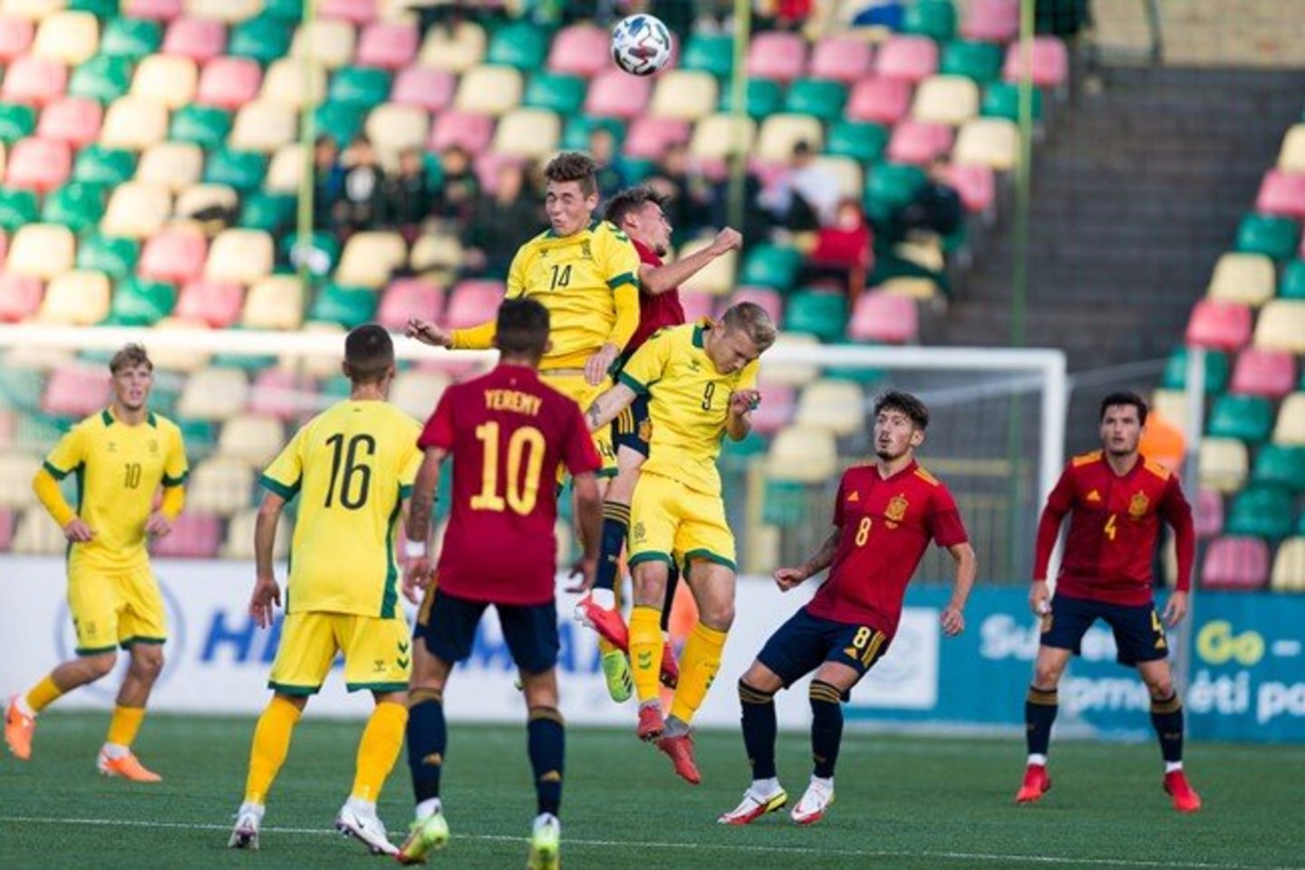 Be vilčių: Ispanijos jaunimo futbolo rinktinė lietuviams atseikėjo 8 įvarčius<br>LFF nuotr.
