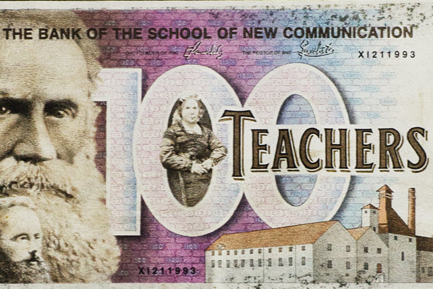Rubrikoje „In focus“ pristatyta dadaistiška Naujoji komunikacijos mokykla. Hundred Teachers banknotas (1991 m.).