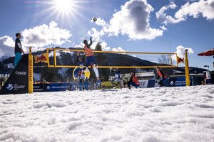 Europos sniego tinklinio ture Austrijoje – galingas lietuvių startas