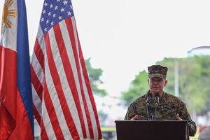 JAV ir Filipinai pradeda didžiausias istorijoje bendras karines pratybas