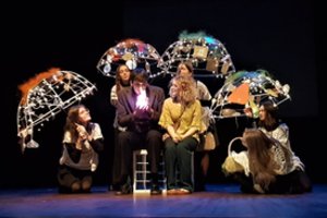 Teatro dienos išvakarėse mėgėjų teatro kūrėjams įteikti prestižiniai apdovanojimai