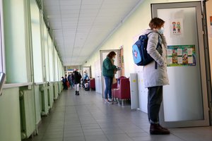 J. Šiugždinienė: jau yra galimybė samdyti ukrainiečių mokytojus