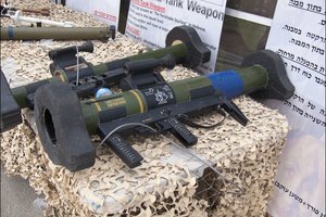 Ukraina iš Vokietijos įsigijo granatsvaidžių, kurie gali pramušti bet kokio rusiško tanko šarvą