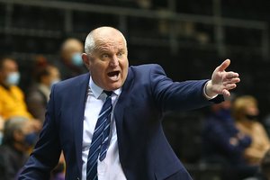 Į LKL ketvertuką besiveržiančių komandų akistata Jonavoje nepagailėjo dramos: V. Šeškaus auklėtiniai palaužė „Juventus“ ekipą