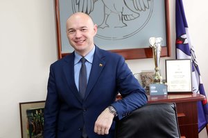 Naujas savivaldos modelis: veto teisė merui, ribojamos kadencijos, stipresnė opozicija