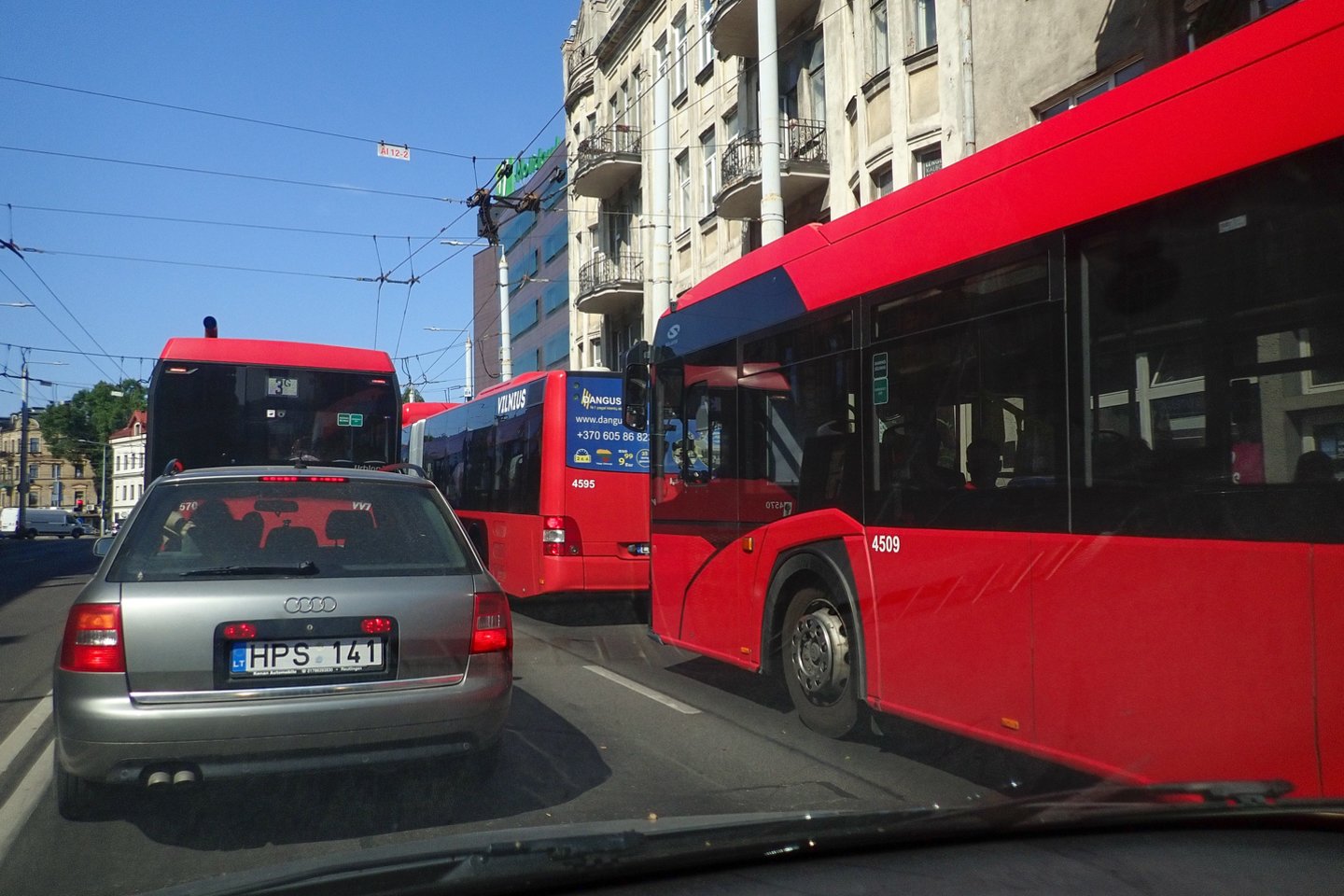 Nuo balandžio 1 dienos viešasis transportas Vilniuje kursuos dažniau.<br>V.Ščiavinsko nuotr.
