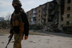 Rusijos pareiškimą apie atsitraukimą įvertinę ekspertai mato tris ateities scenarijus