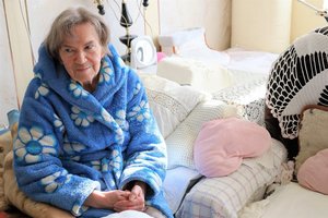 Vilnietės senolės skausmas: „Užmerkiu akis – tai vyrą pašarvotą matau, tai sūnų“