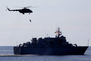 Naujas priešmininis laivas Lietuvą pasieks anksčiausiai kitų metų pabaigoje