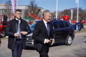 G. Nausėda apie paramą gyventojams sušvelninant infliacijos naštą: pagaliau vežimas pajudėjo iš vietos