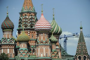 Rusijoje legalizuota kontrabanda – nuo šiol leidžiamas produkcijos importas be jų prekių ženklų savininkų sutikimo