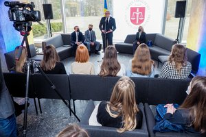 Nuo karo siaubo bėgantys ukrainiečiai studentai pasidalino pirmaisiais įspūdžiais Vilniuje