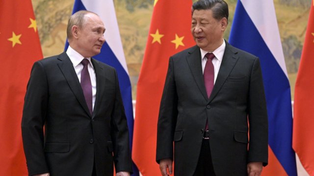 ES sieks, kad Kinija peržiūrėtų savo santykius su Rusija: augant nerimui dėl nenoro pasmerkti invaziją į Ukrainą