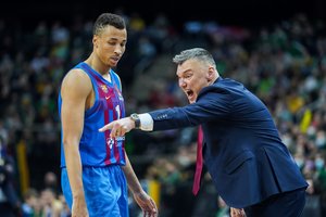 Šaro „Barcelona“ neatlaikė graikiškos pirties: „Olympiakos“ patiesė katalonus