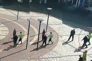 Nuo karo į Lietuvą pabėgusią ukrainietę apiplėšę vyrai kratosi kaltinimų, bet įrodymai – akivaizdūs 