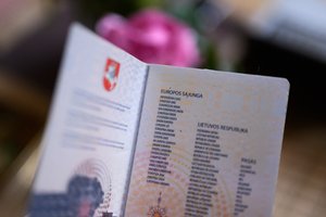 Rengiantis naujai pavardžių rašymo tvarkai paprastinamas įrašo apie tautybę keitimas