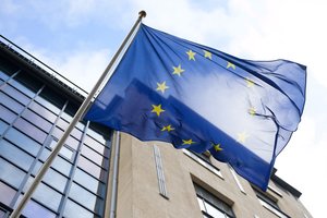Ch. Michelis po Rusijos pajėgų žiaurumų prie Kyjivo žada daugiau ES sankcijų