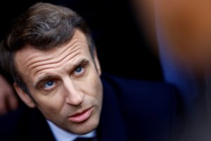 E. Macronas: Rusija „privalo atsakyti už nusikaltimus“ Ukrainoje