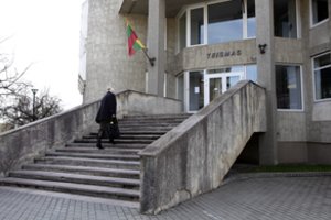 Panevėžiečiui dėl neapykantą kursčiusių plakatų gaminimo ir platinimo gresia nemalonumai