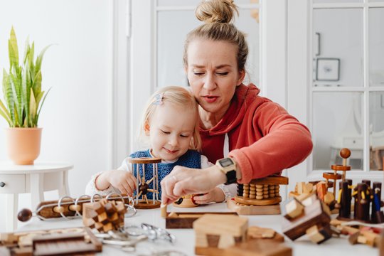 Edukologės pasakoja apie metodiką, kuri padeda vaikams mokytis to net nejaučiant