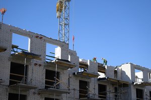 NT rinką jau vienas po kito krečia sunkumai, tačiau visai netrukus žadama pokyčių 