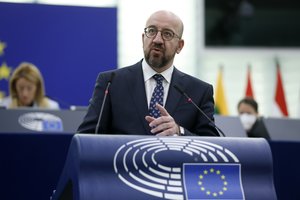 Ch. Michelis: ES sankcijos Rusijos naftai ir dujoms turi būti įvestos „anksčiau ar vėliau“