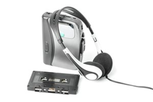 Technologijų istorijos vingiais: kaip buvo išrastas ausinukas 