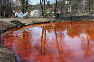 URM: Rusijos ambasada išlaikys esamą pavadinimą ir pažeminus diplomatinį atstovavimą