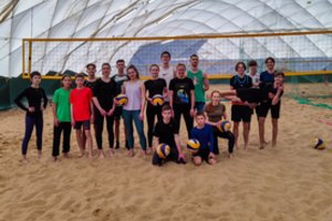 Karo pabėgėliai iš Ukrainos įsiliejo į Lietuvos tinklinio bendruomenę