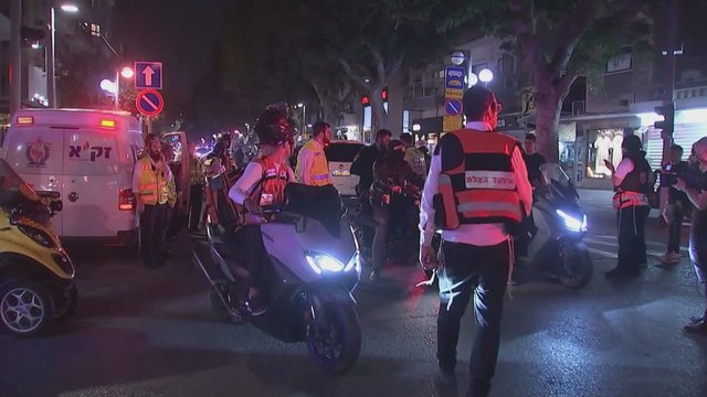 Tel Avive ginkluotas užpuolikas paleido šūvius į baro lankytojus: žuvo du žmonės