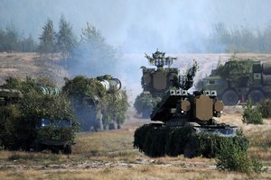Ilgai laukta pagalba: Slovakija perdavė Ukrainai zenitinių raketų kompleksą S-300