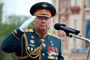 Vakarų pareigūnas: Rusija pakeitė karo vadą, atsakingą už invaziją Ukrainoje