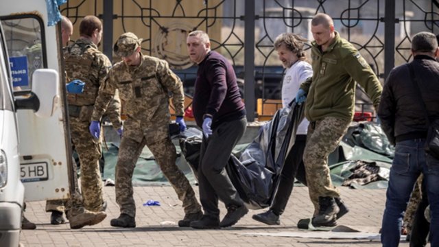Ataka prieš Kramatorsko stotį gali būti laikoma „nusikaltimu žmoniškumui“