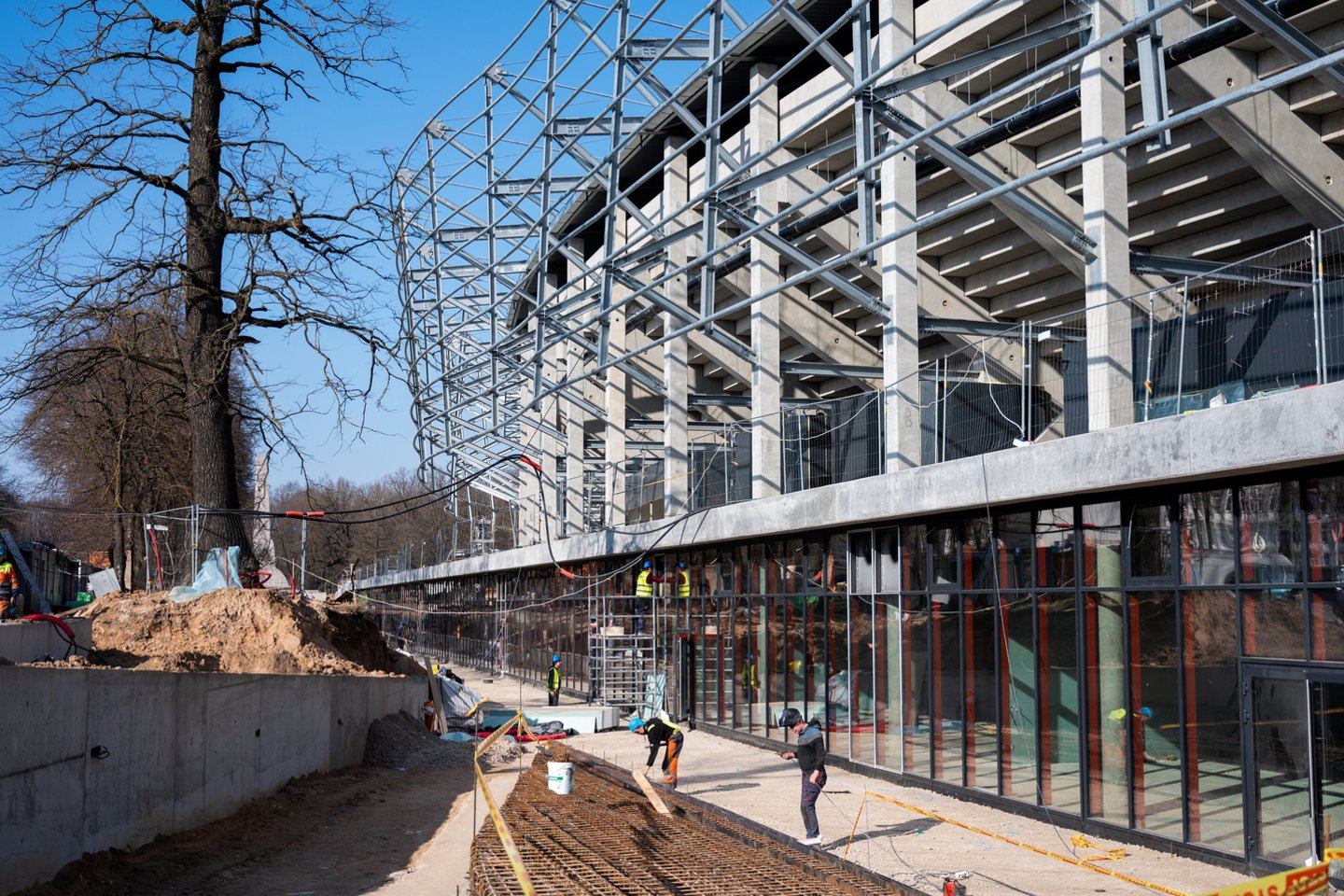 Dariaus ir Girėno stadiono rekonstrukcija sparčiai artėja pabaigos link.<br>Kauno miesto savivaldybės nuotr.