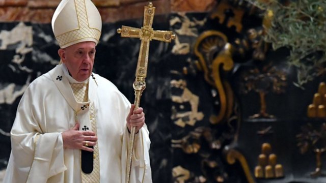Popiežius Pranciškus Verbų sekmadienį atkreipė dėmesį į karą Ukrainoje: vykdomi beprasmiški žiaurumai