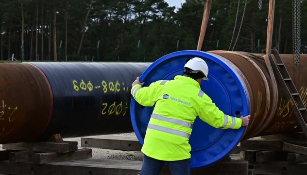 Rusijai nusprendus užsukti dujas, ES lauktų milžiniški nuostoliai: politologas sako – galime tikėtis visko