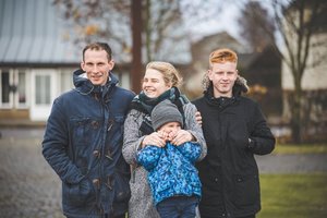 Jauna šeima priėmė globoti nekalbų paauglį: „Jautėme, kad tai tas žmogus“