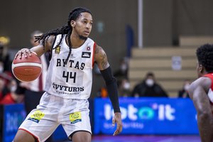 LKL savaitės momentų rinkinyje – įspūdingi rungtynių Jonavoje ir Panevėžyje epizodai