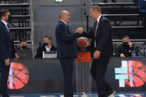 Kai mikrofonas šalia aikštės: trenerių V. Šeškaus i Ž. Urbono komentarai mačo metu