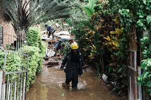 Pietų Afrikoje per potvynius žuvusių žmonių skaičius viršijo 300 