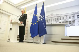 G. Nausėda įvertino Maskvos grasinimus dėl branduolinio ginklo: „Tuščias šūvis į orą“