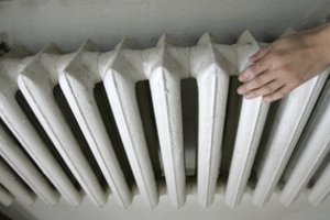 Vilniaus mokyklose nuo penktadienio baigiamas šildymo sezonas