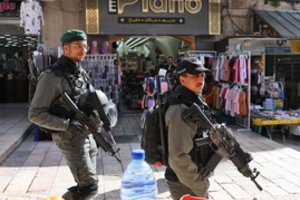 Izraelis smogė Sirijos vyriausybės pozicijoms netoli Damasko