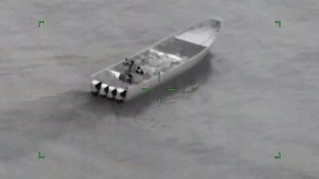 Neeilinis Meksikos kariuomenės laimikis: po įnirtingų gaudynių jūroje konfiskavo net 1,2 tonos kokaino